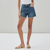 Levi Strauss Signature Gold™ Mid Rise Short