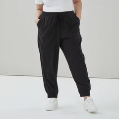 Women+ Mid Rise Jogger
