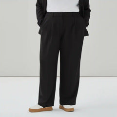 Women+ Wide Leg Pleated Trouser