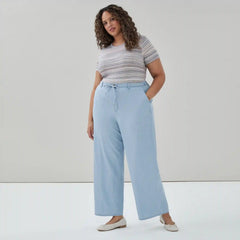 Women+ Light Wash Pull-On Pant