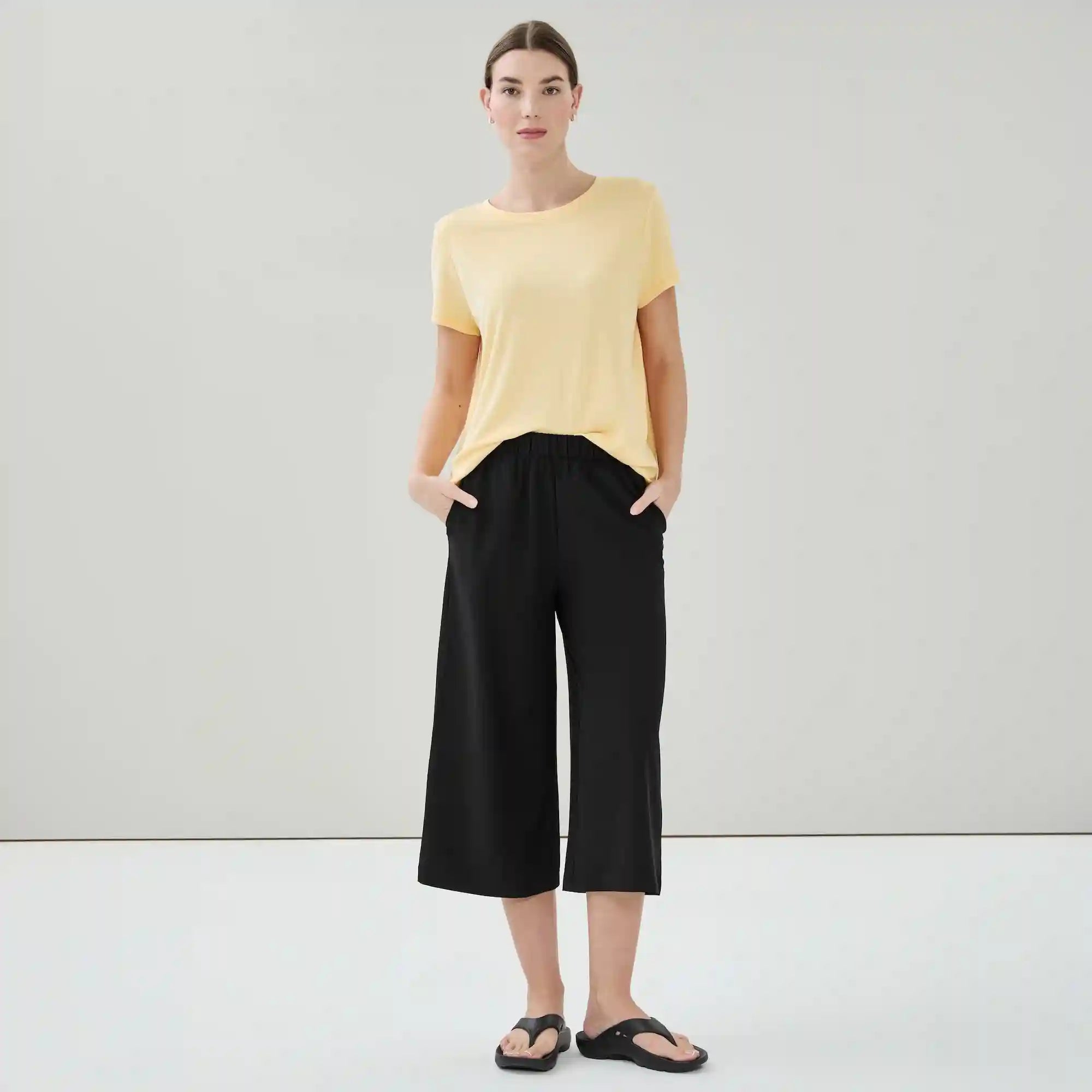 On-the-Go Cropped Pant