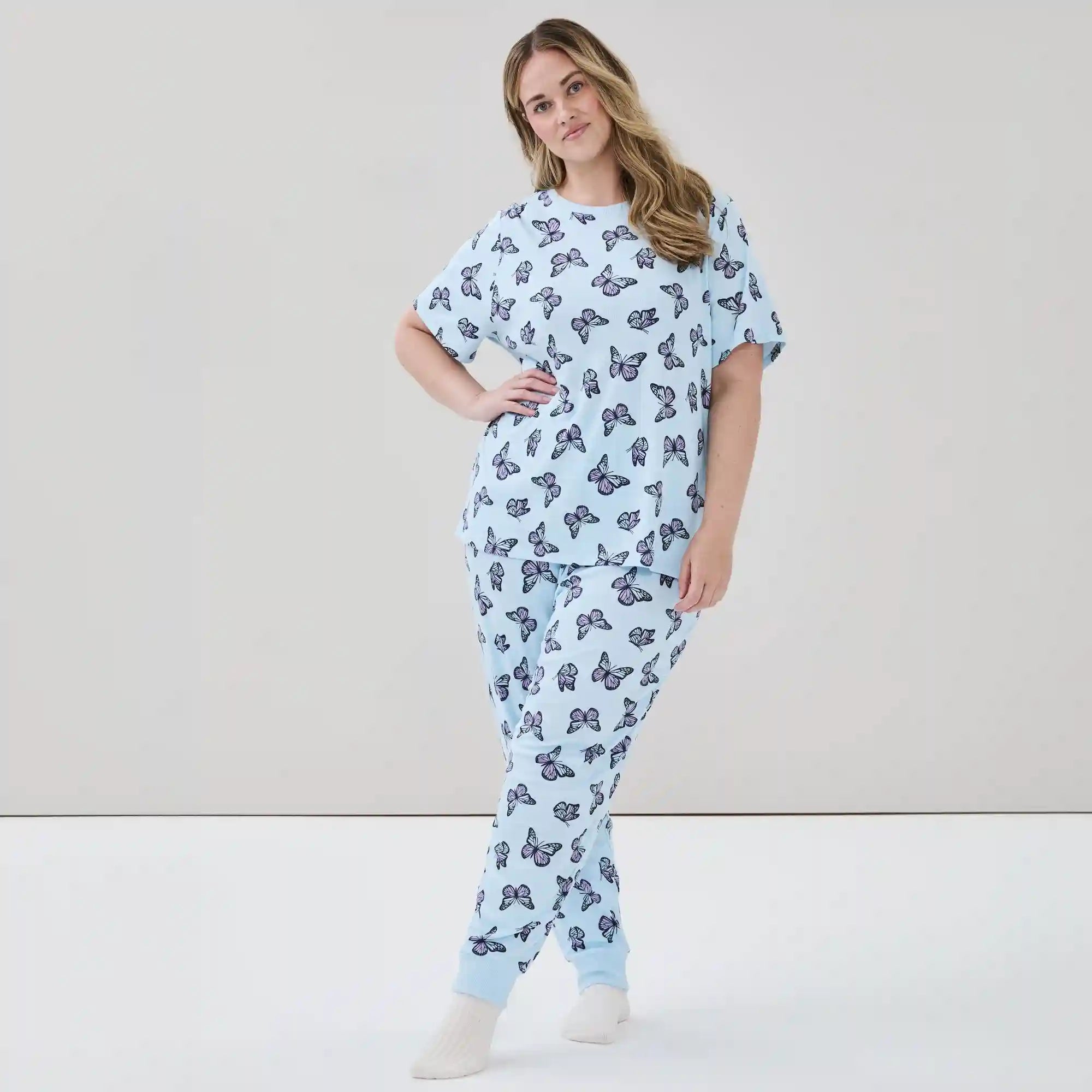 Women+ Printed T-Shirt Set
