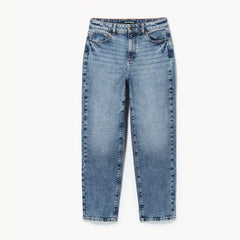 Medium Wash Straight Fit Jean