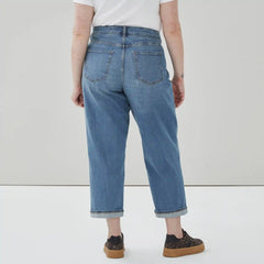 Women+ Medium Wash Relaxed Fit Jean