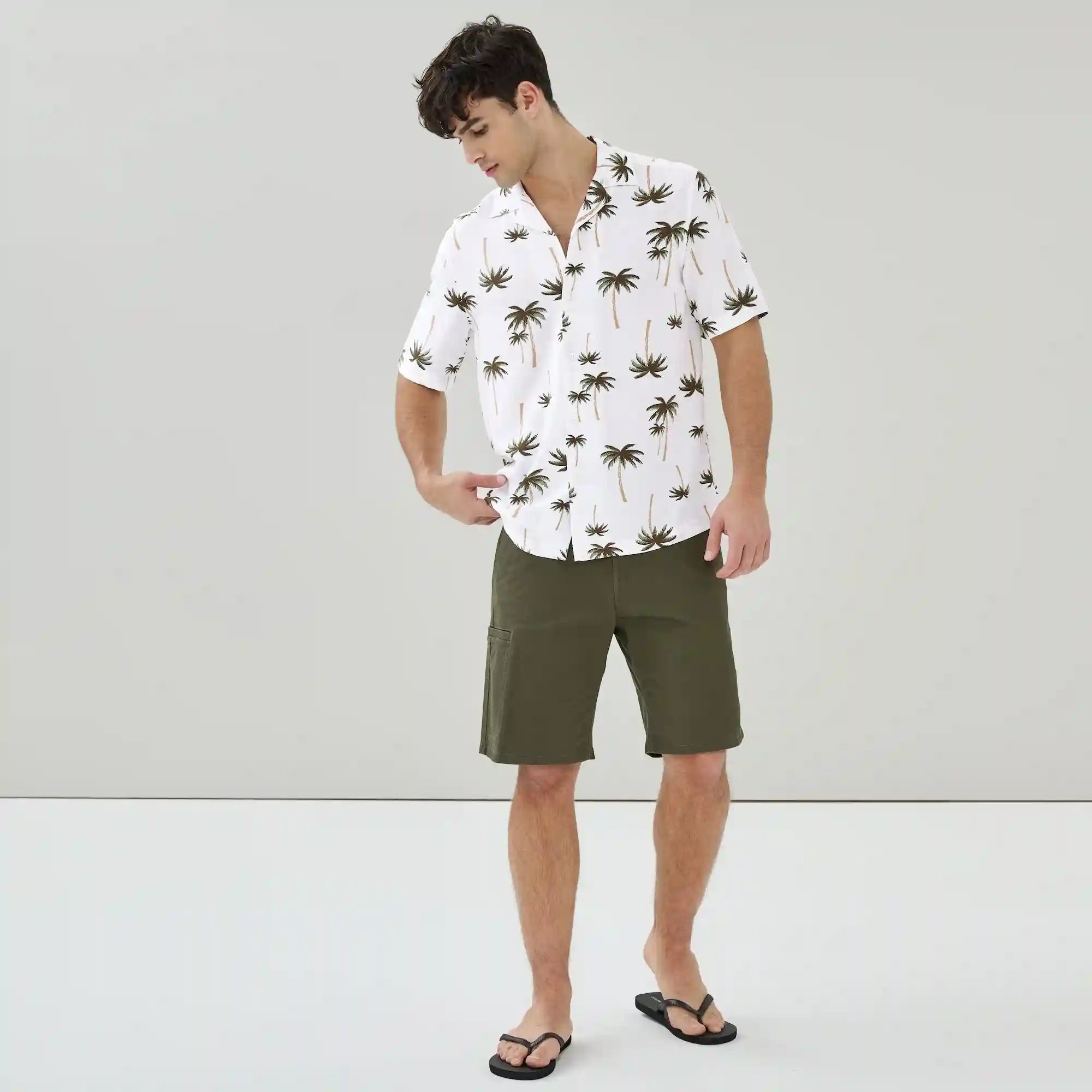 Men's Printed Button-Up Shirt