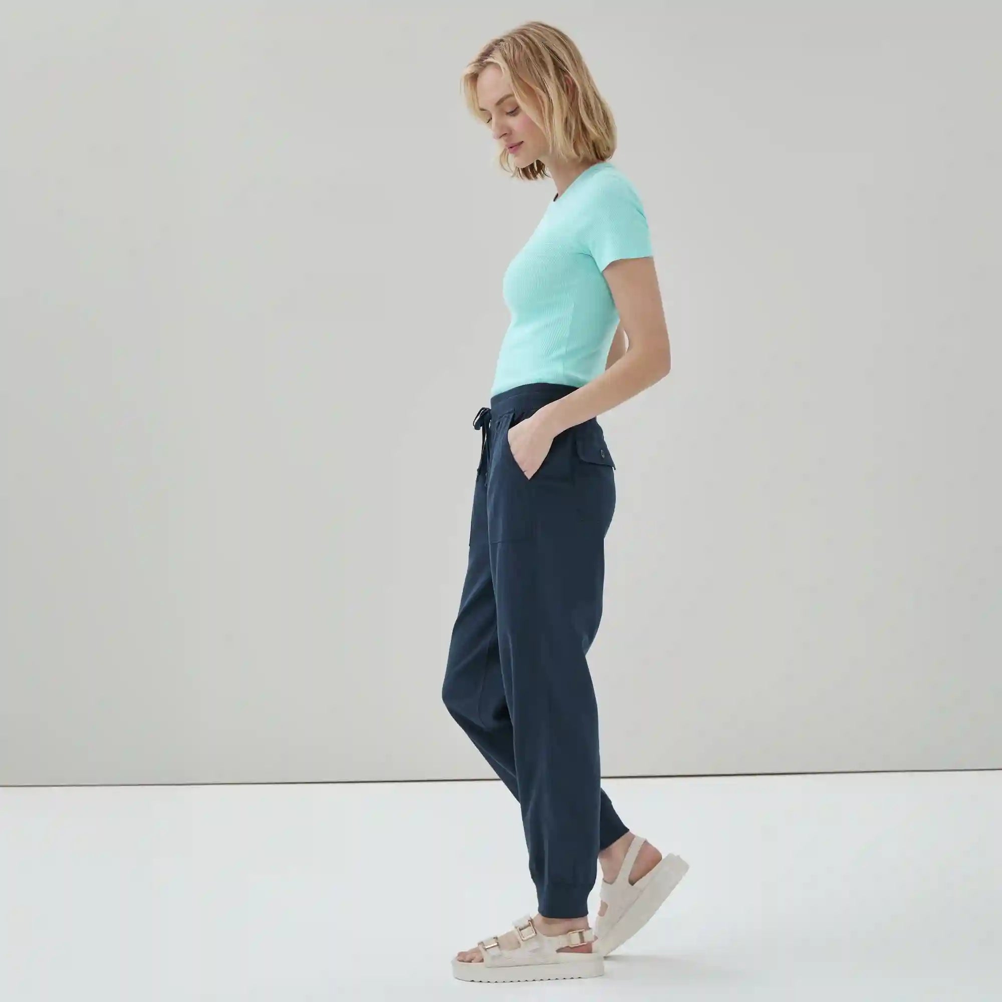 Mid Rise Jogger