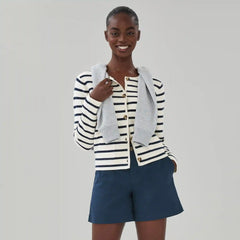 Mid Rise Short