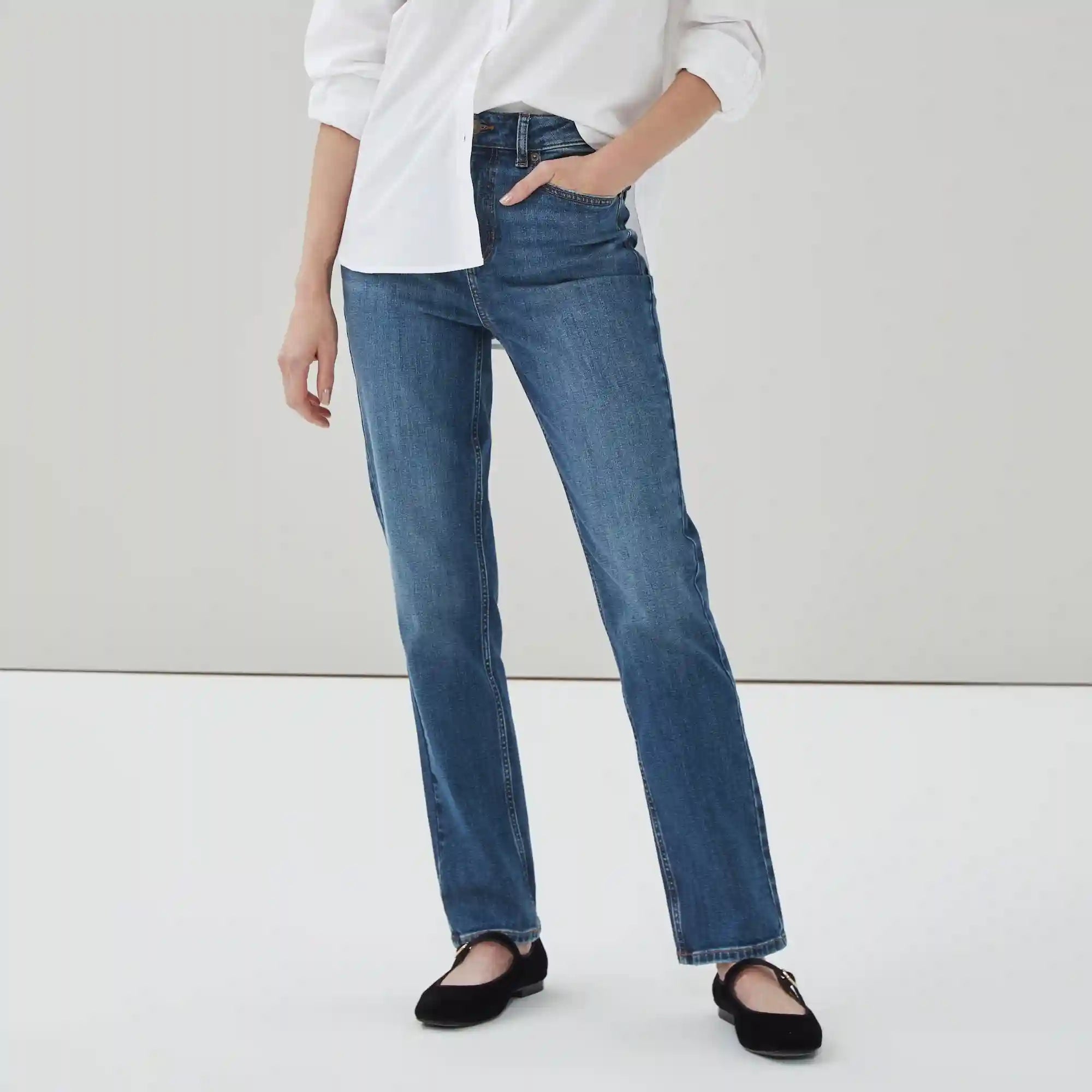 Dark Wash Slim Straight Jean