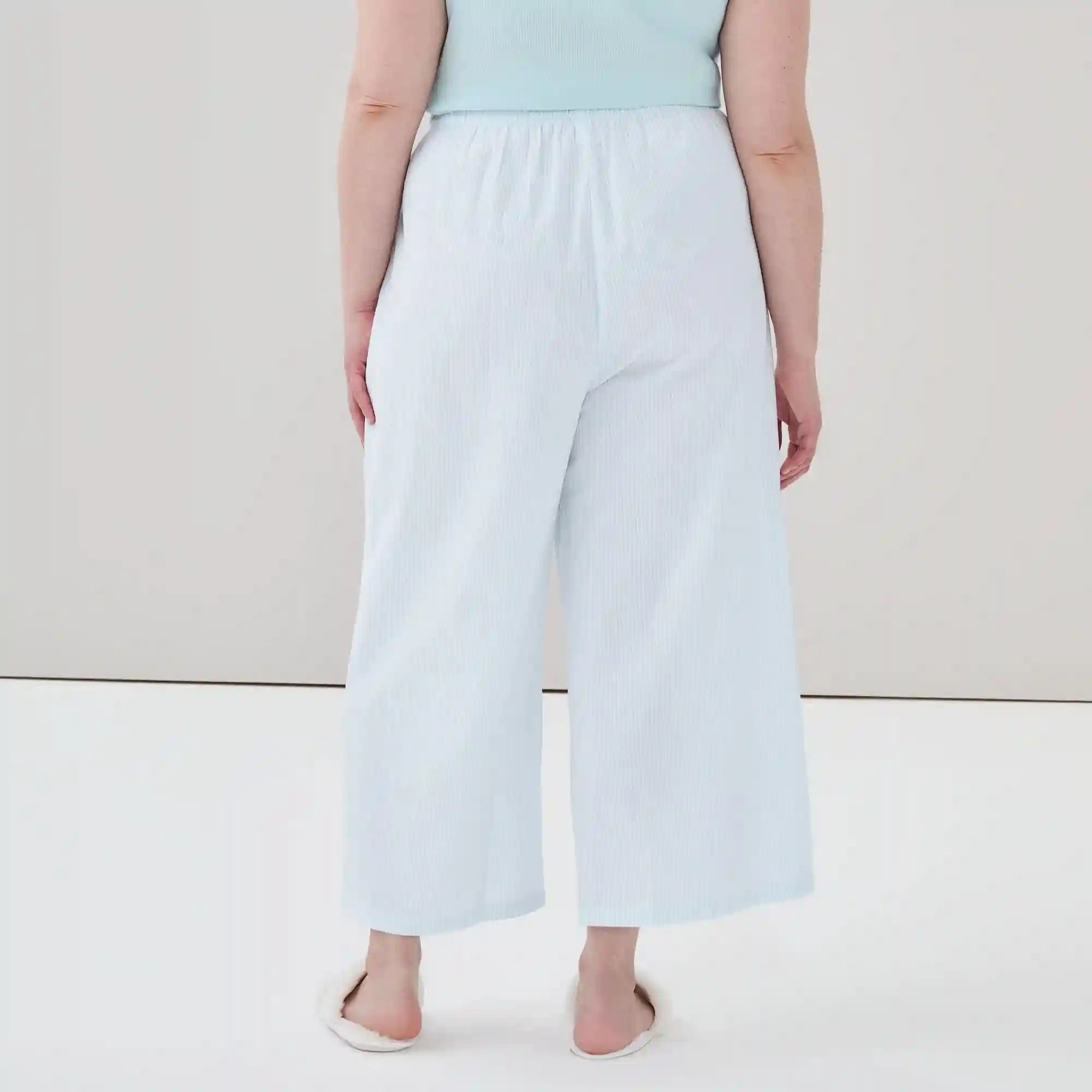 Women+ Seersucker Cropped Sleep Pant