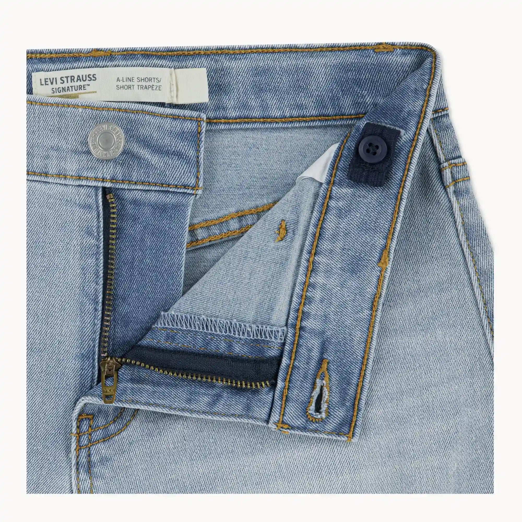 Kid Girls' Levi Strauss Signatureâ¢ Gold Short