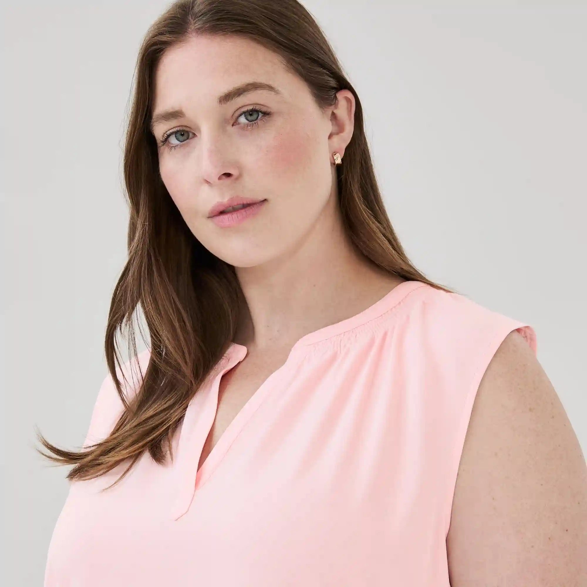 Women+ Crepe Sleeveless Top