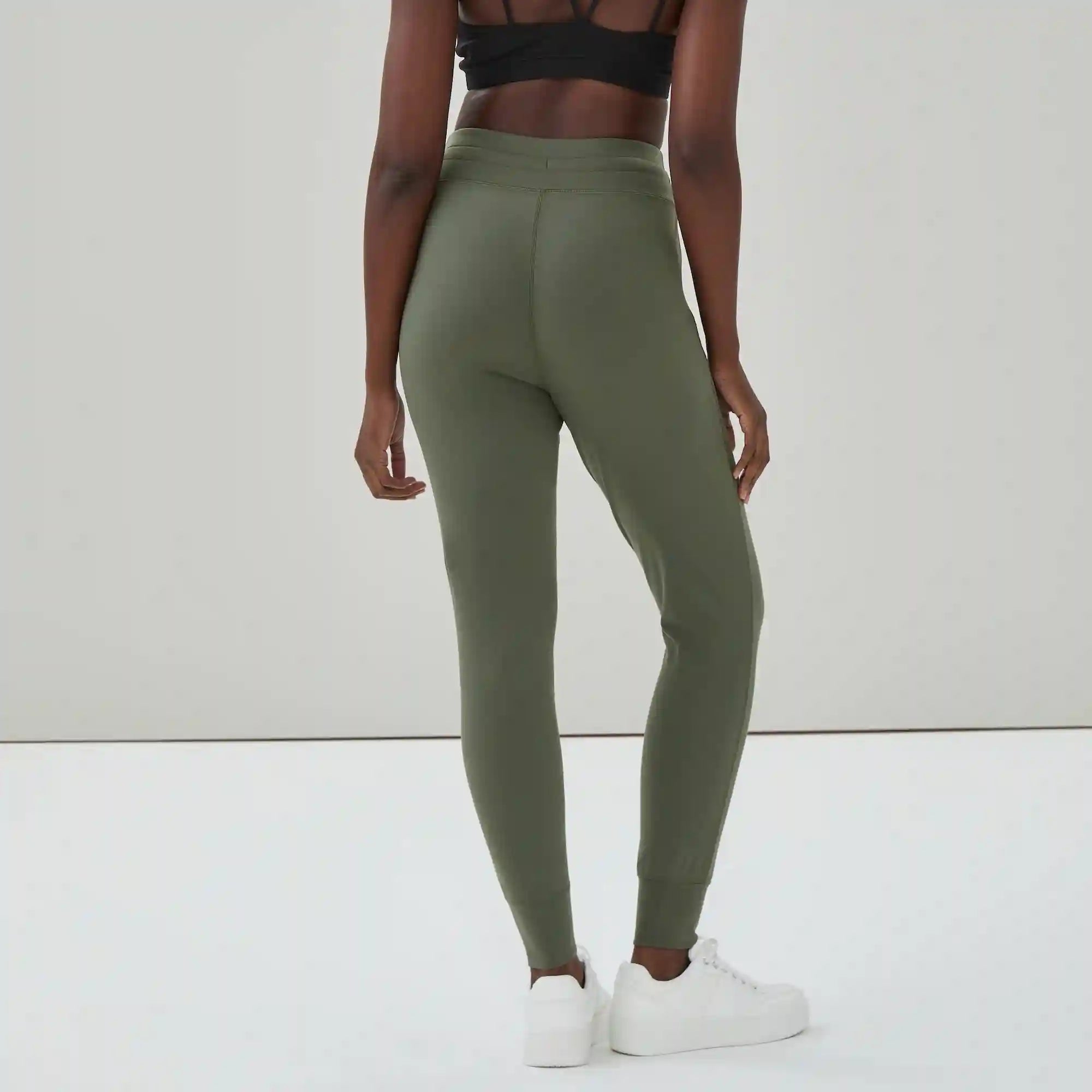 Active Slim Jogger