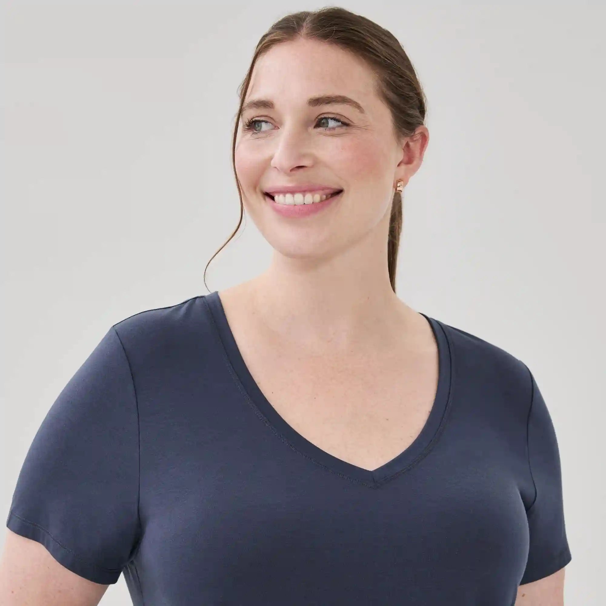 Women+ Active V-Neck T-Shirt