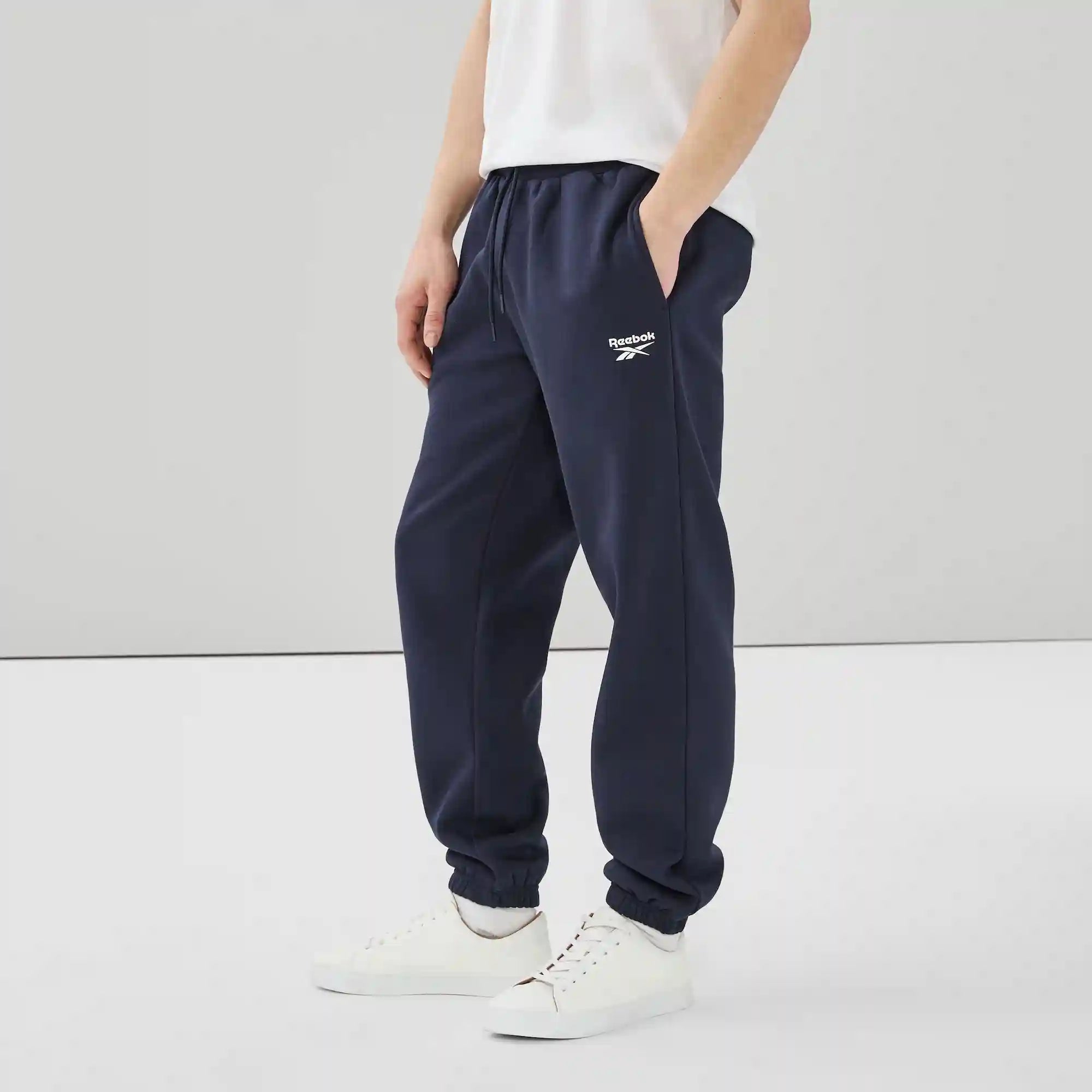 Men's Reebok Cole Small Logo Sweatpant