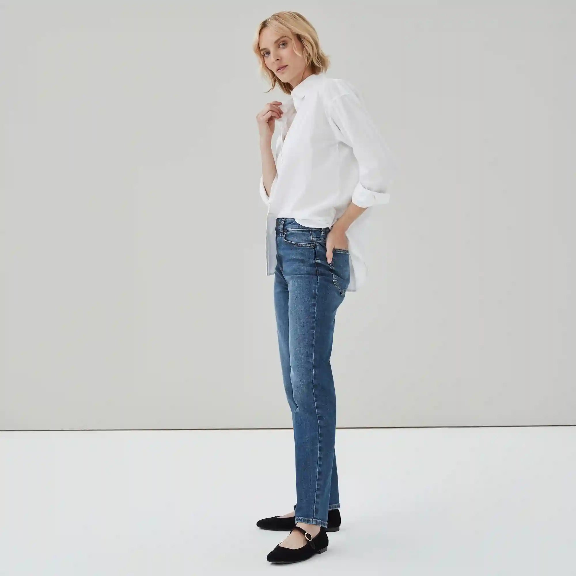Dark Wash Slim Straight Jean