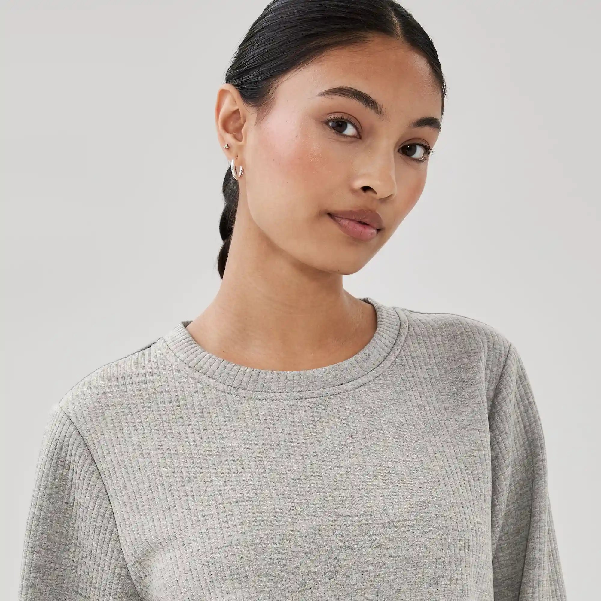 Novelti Classics Long Sweater