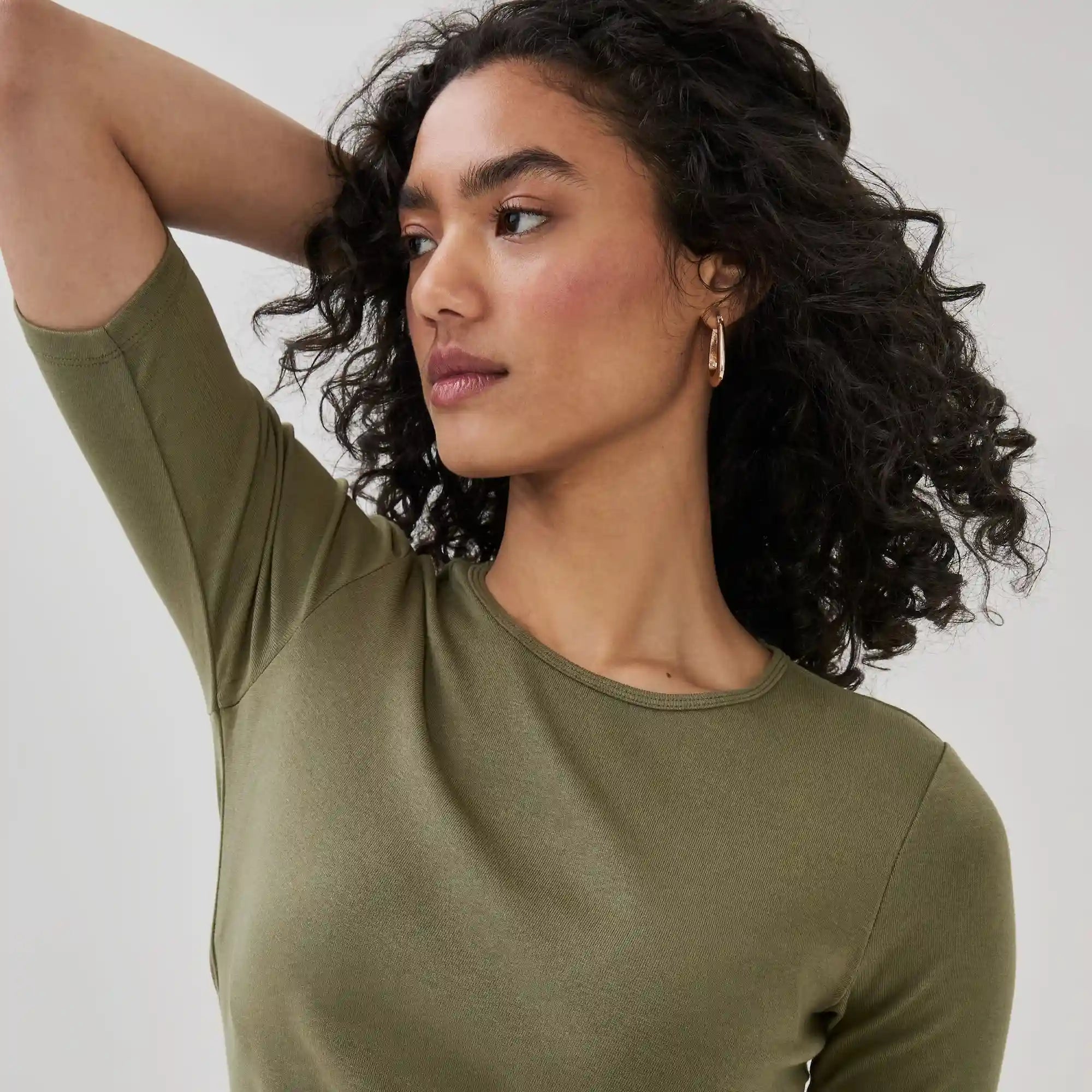 Ribbed Quarter Sleeve T-Shirt