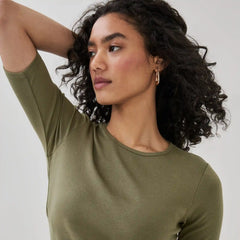 Ribbed Quarter Sleeve T-Shirt