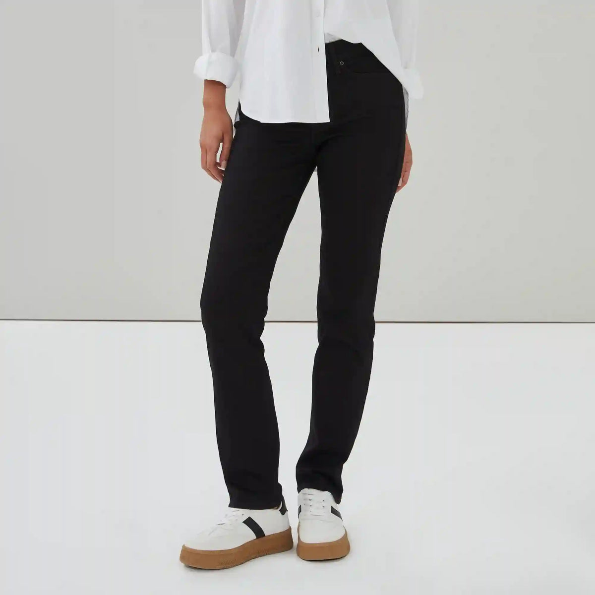 Levi Strauss Signatureâ¢ Gold Straight Jean