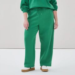 Women+ CozyFleece Straight Leg Sweatpants