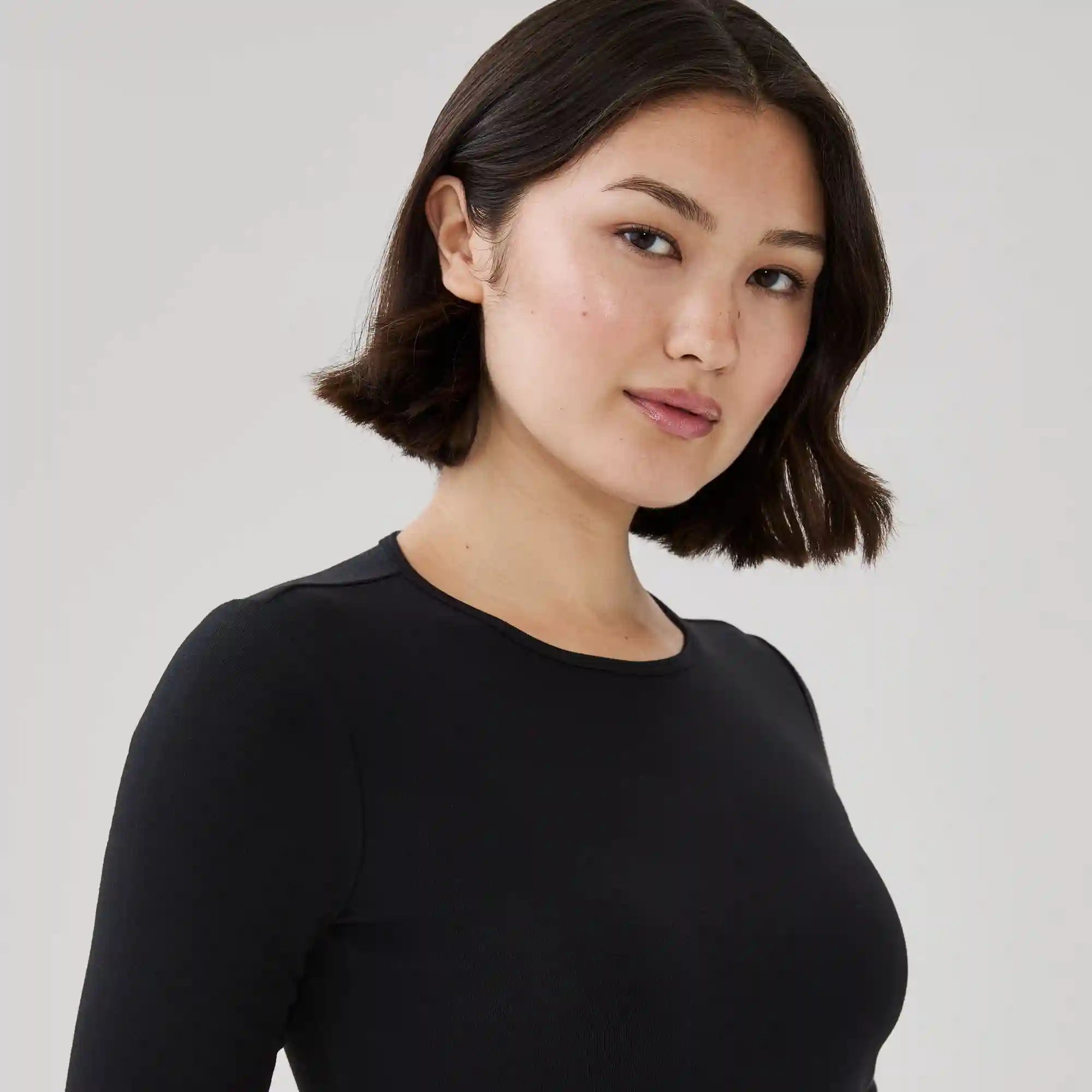 Ribbed Quarter Sleeve T-Shirt