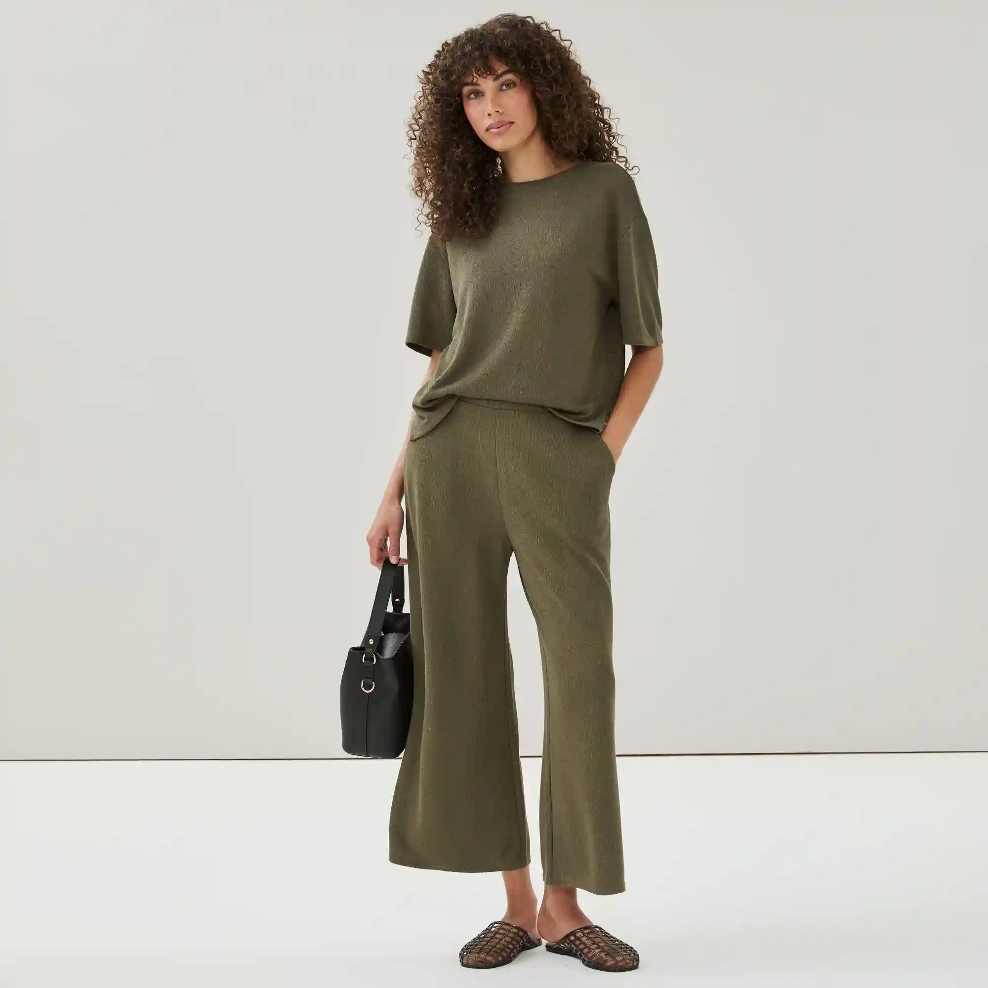 Cropped Pull-On Pant