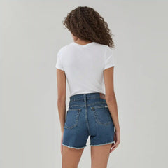 Levi Strauss Signature Goldâ¢ Mid Rise Short