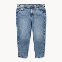 Women+ Medium Wash Straight Fit Jean