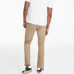 Men's Flex Essential Chino Pant
