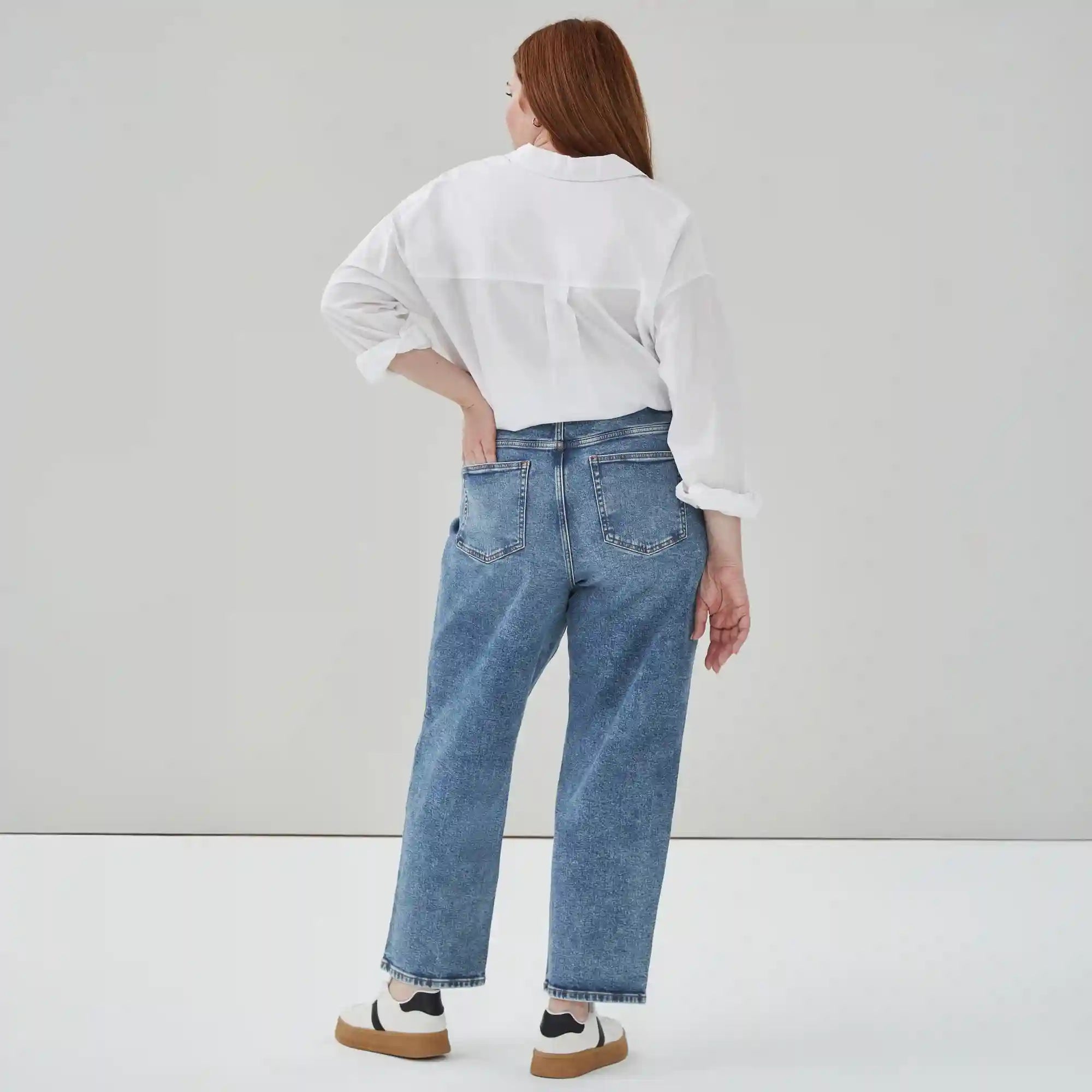 Women+ Medium Wash Straight Fit Jean