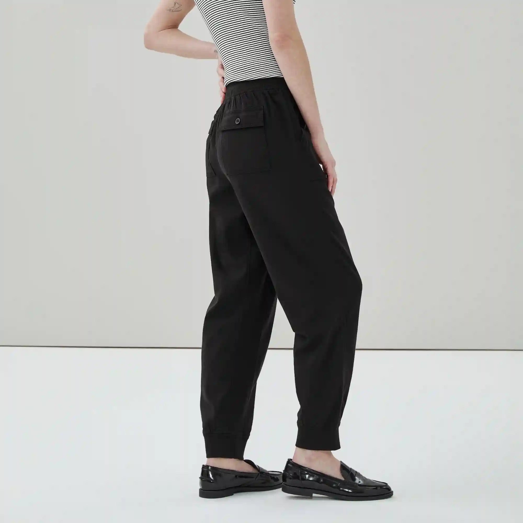 Mid Rise Jogger