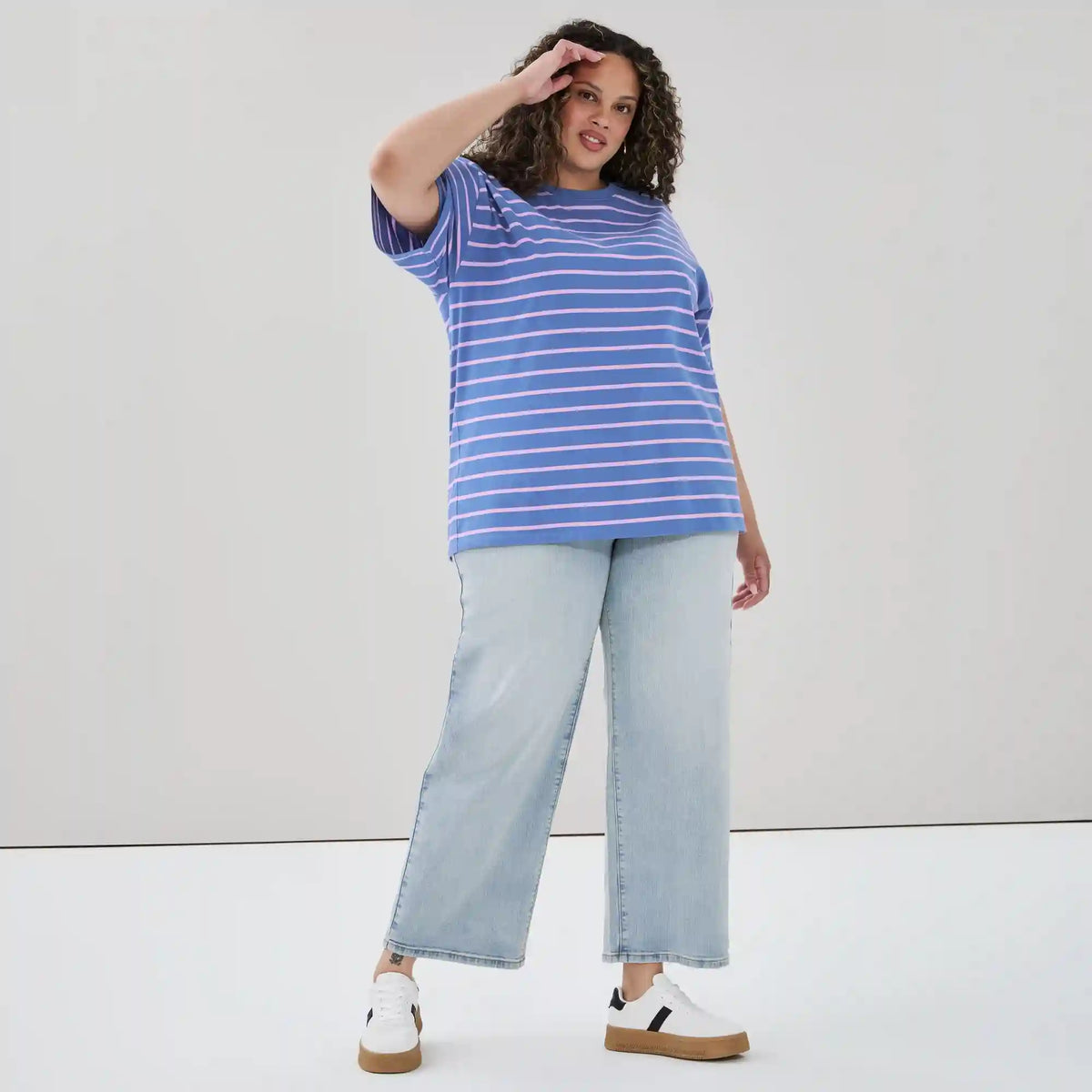 Women+ Oversized T-Shirt