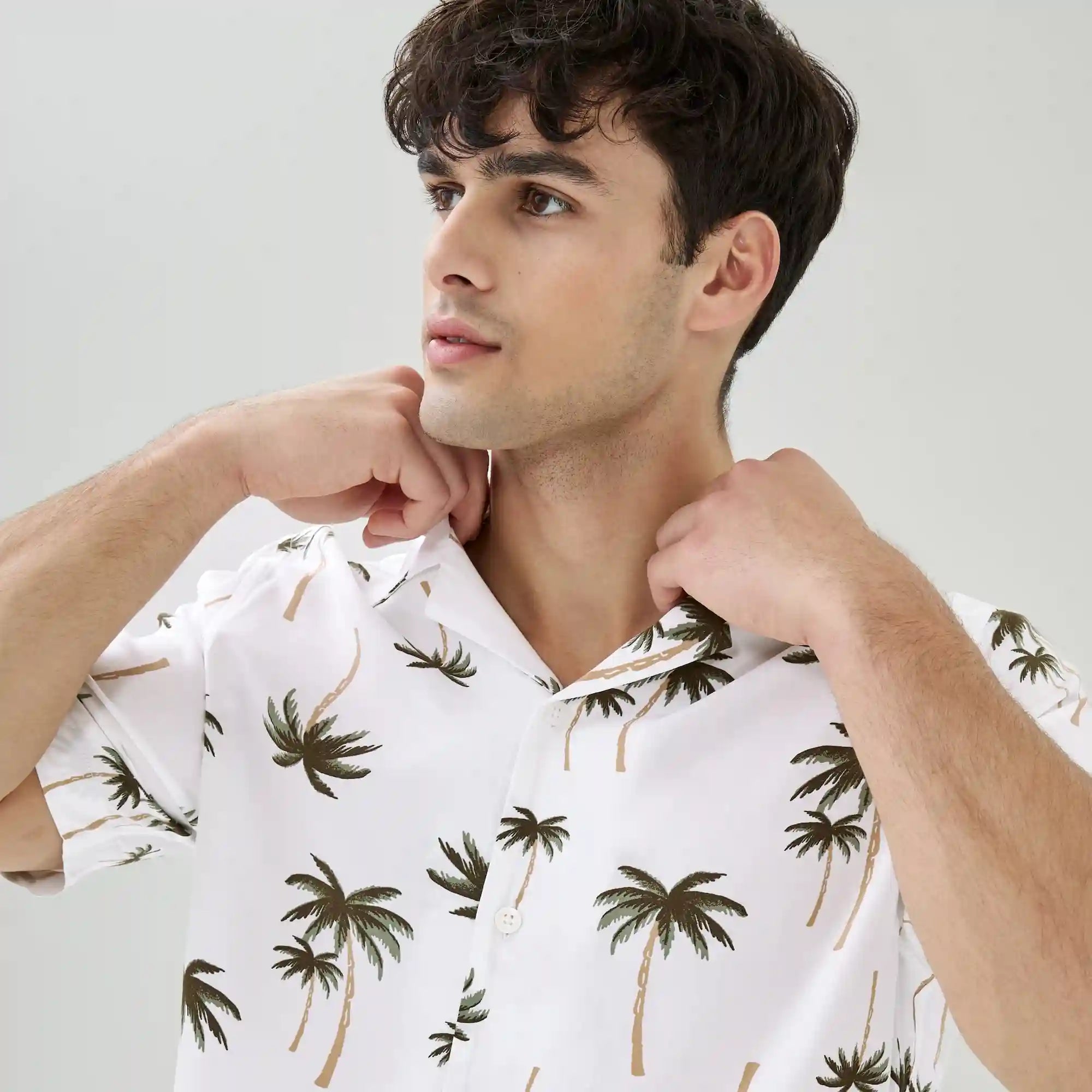 Men's Printed Button-Up Shirt