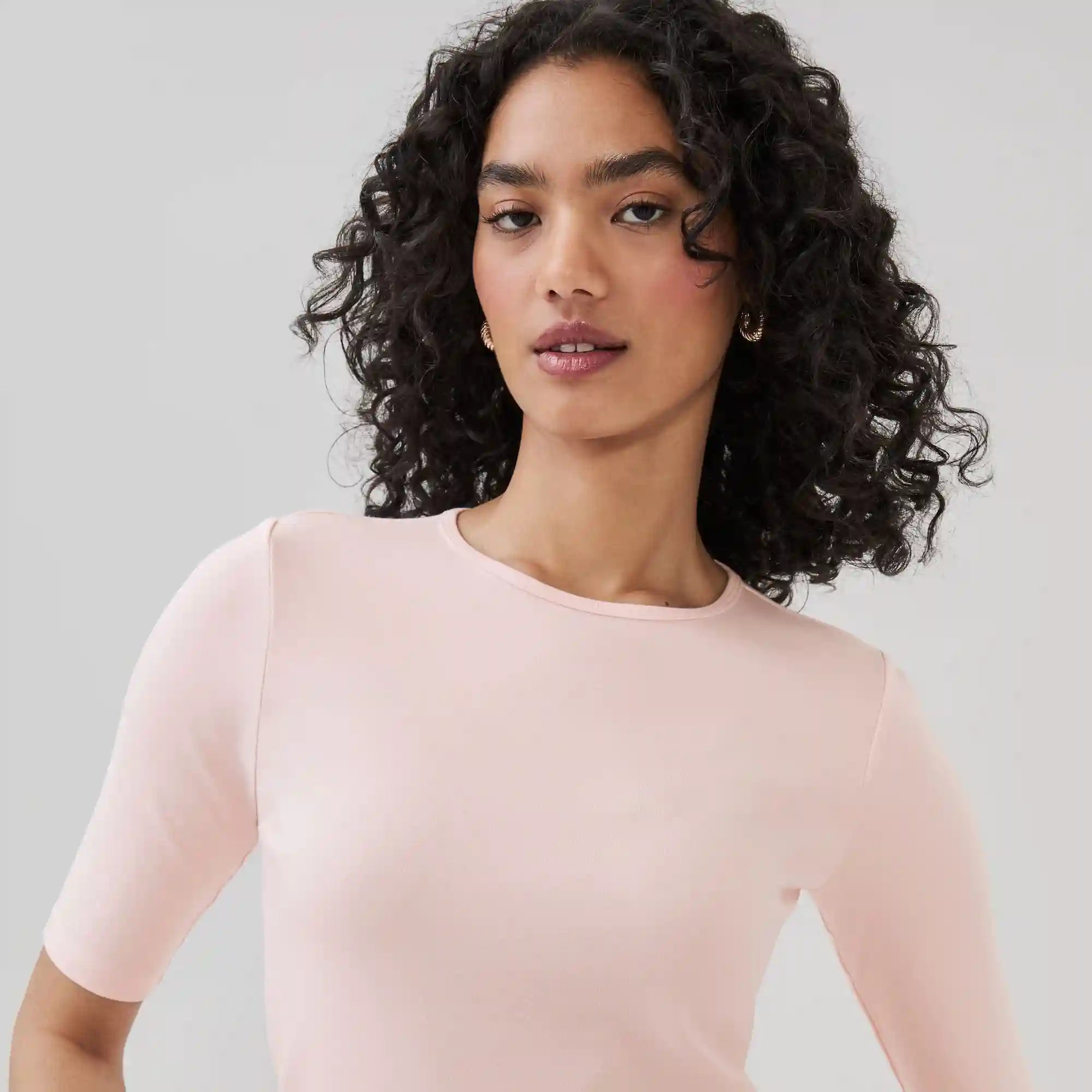 Ribbed Quarter Sleeve T-Shirt