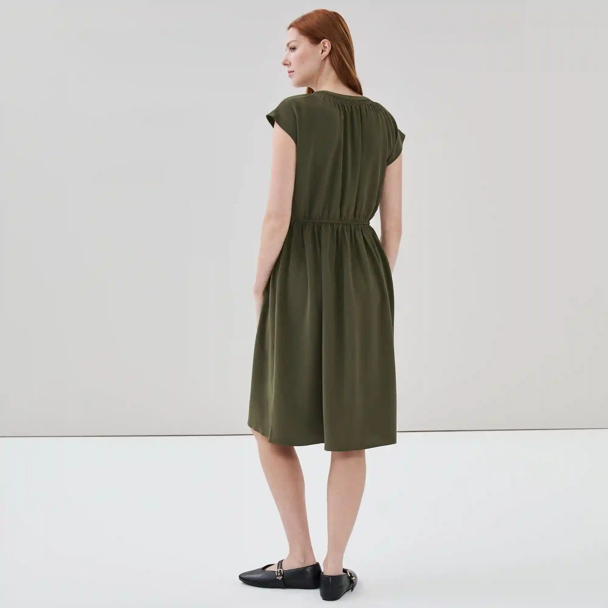 Crepe Short Sleeve Dress