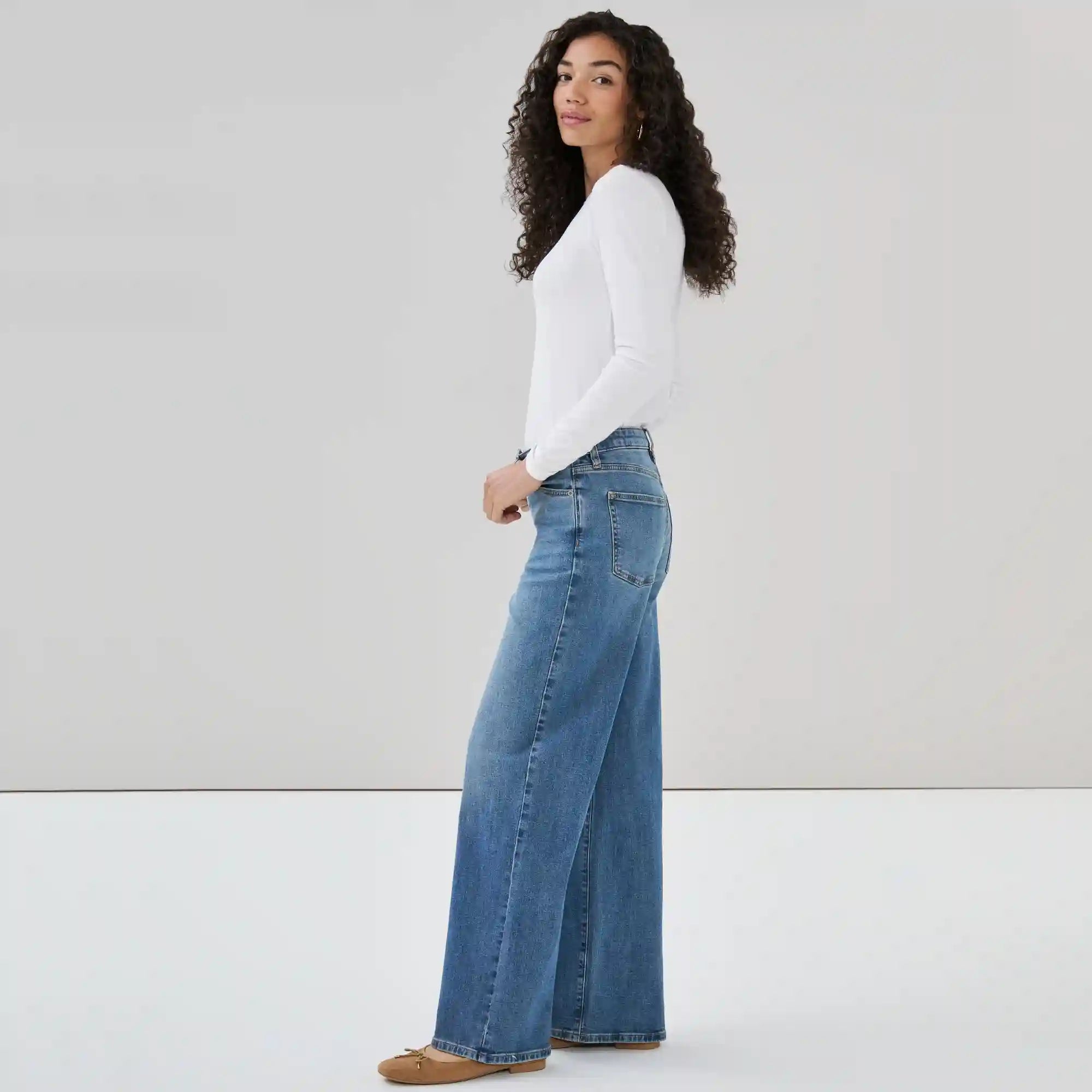 High Rise Wide Leg Jean
