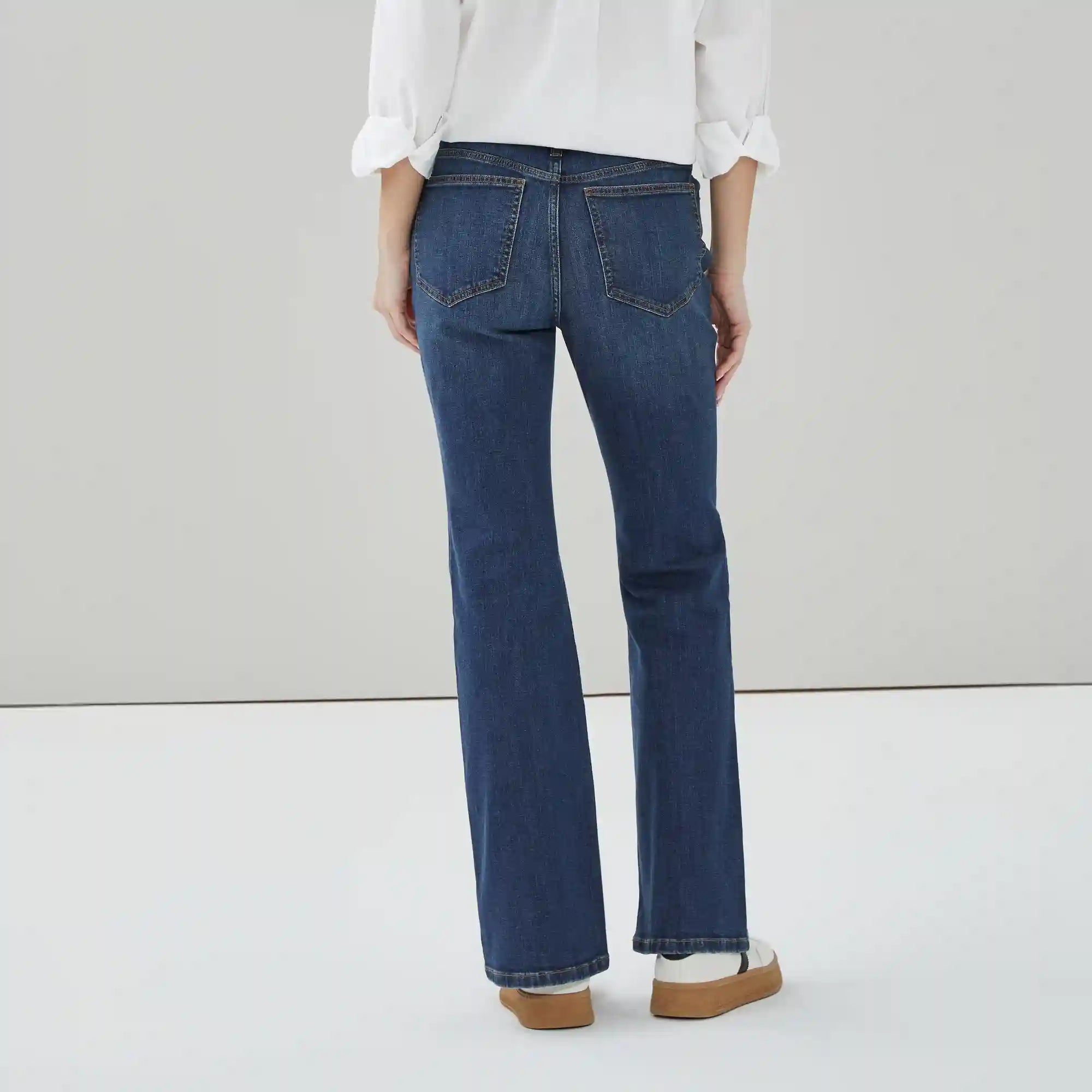 Dark Wash Bootcut Jean