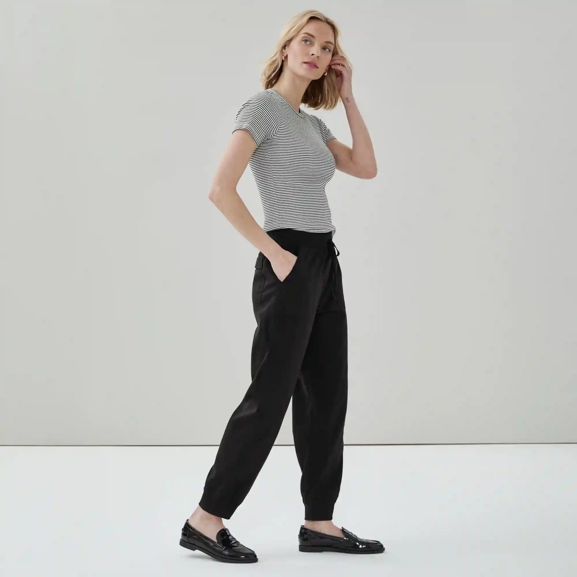 Mid Rise Jogger