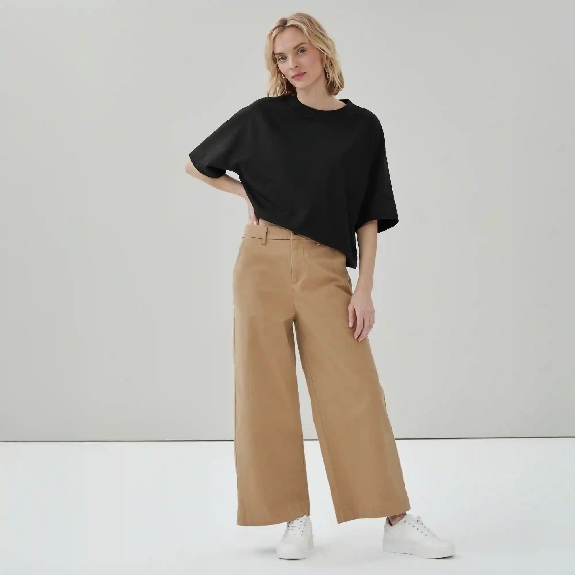 Wide Leg Chino Pant