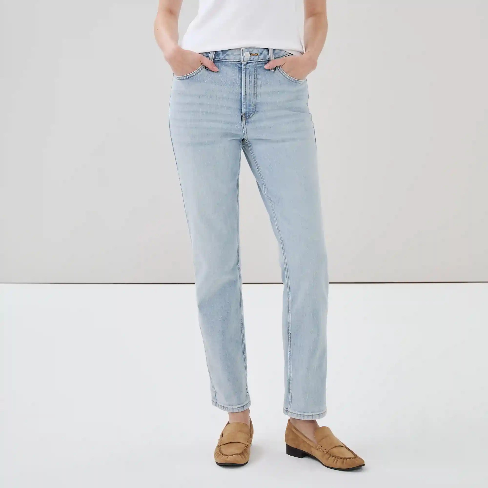 High Rise Straight Leg Jean