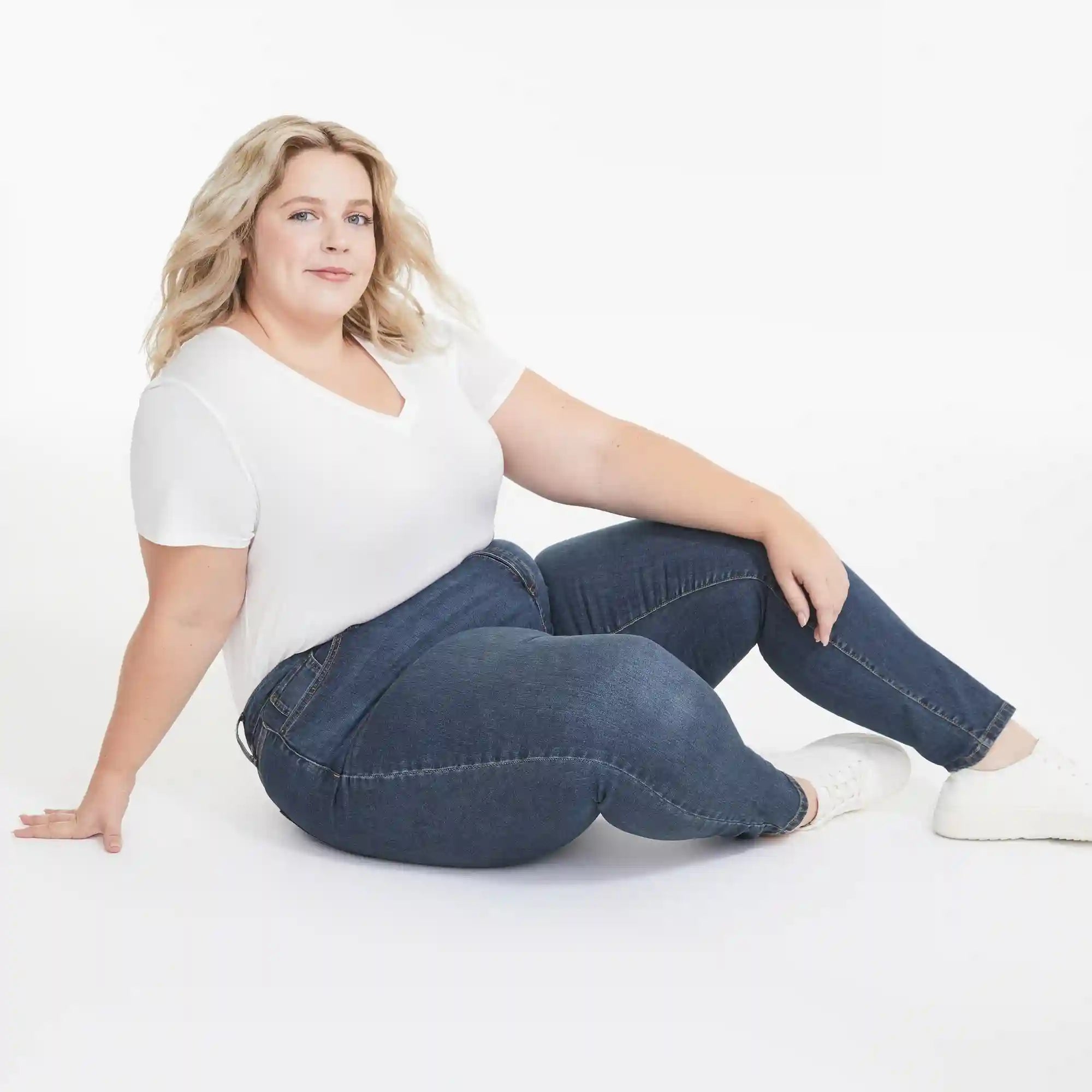 Women+ Mid Rise Skinny Jean