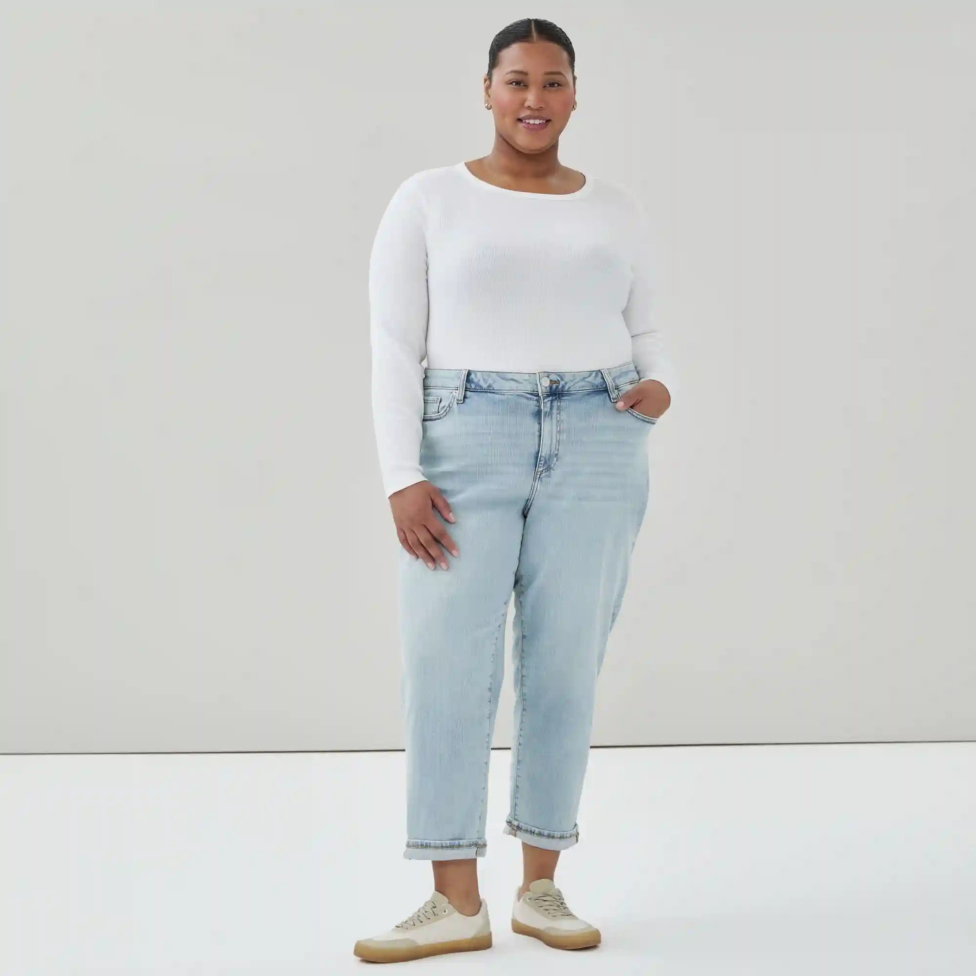 Women+ Relaxed Light Wash Jean