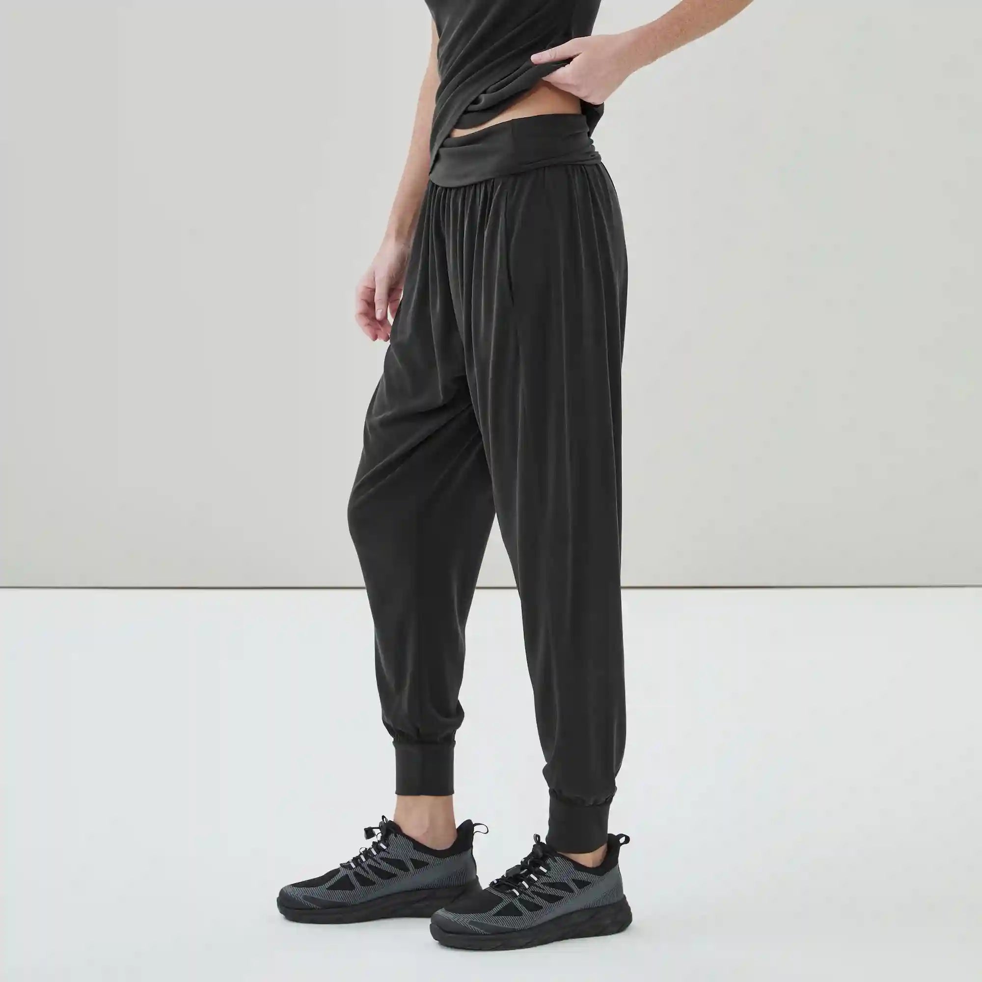 Lightweight Sandwash Jogger