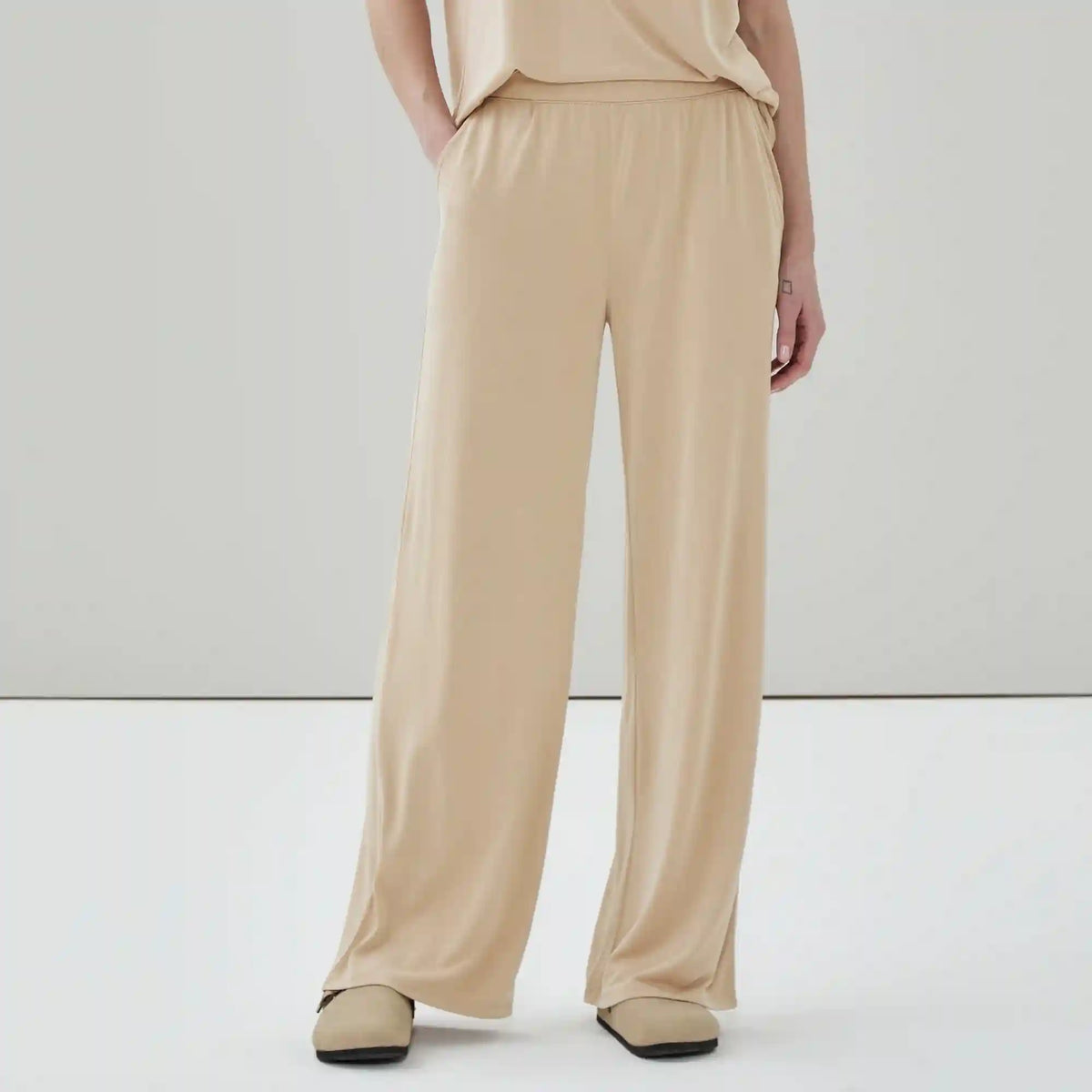 Sand Wash Wide Leg Pant