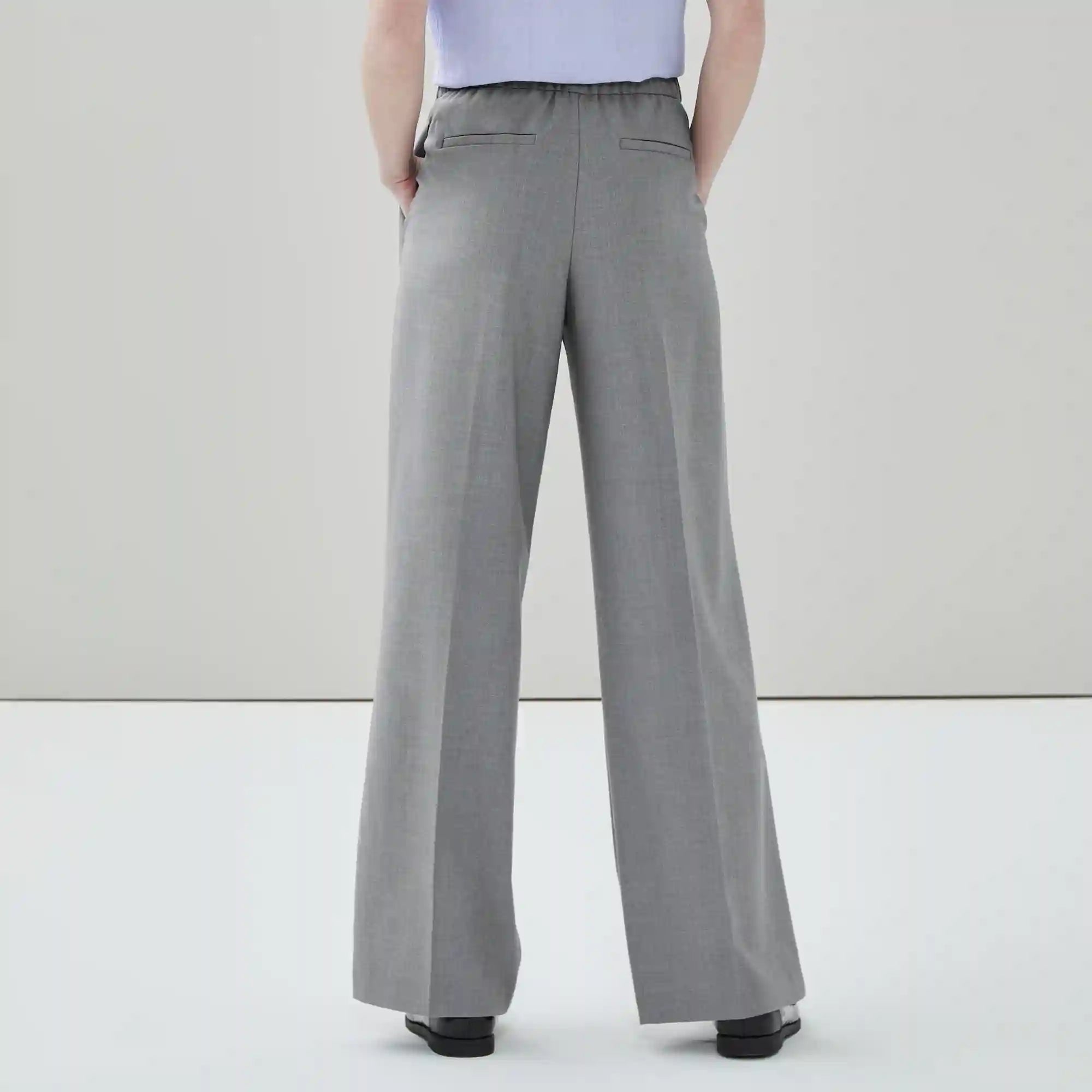 Wide Leg Pull-On Suit Pant