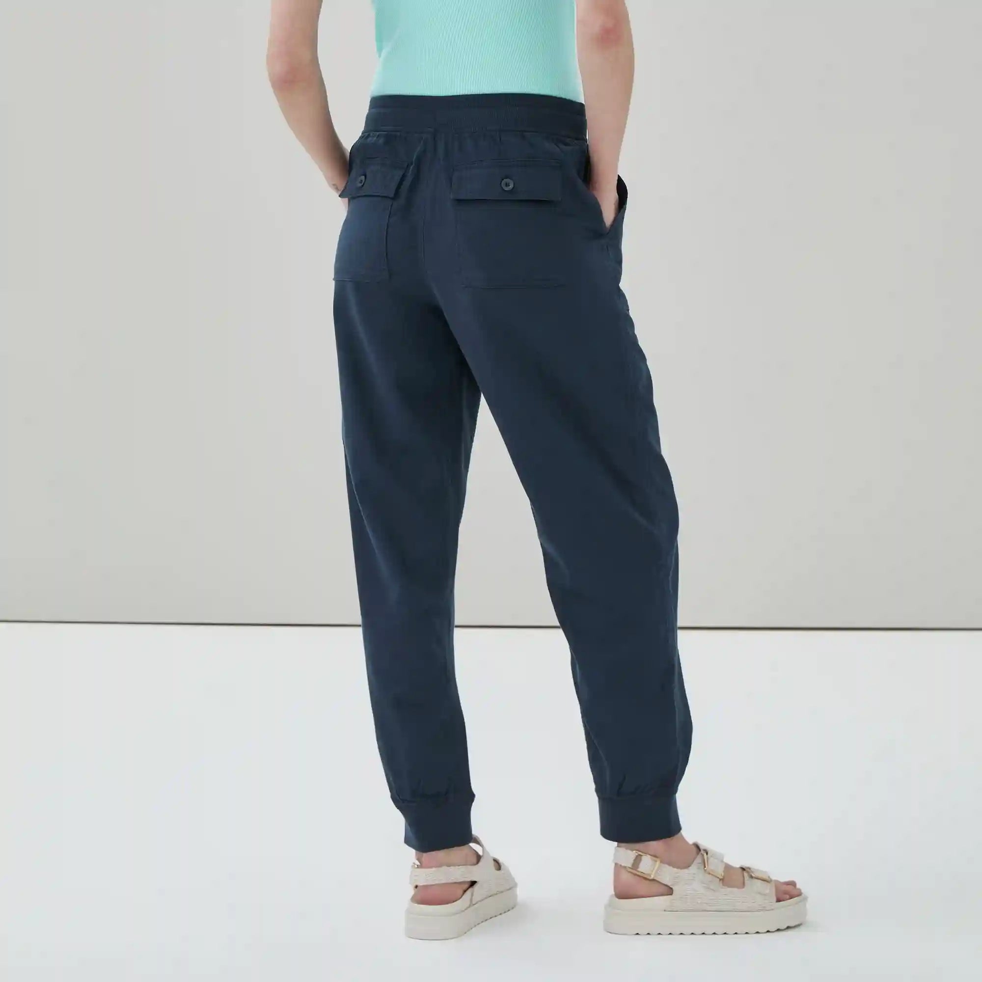 Mid Rise Jogger