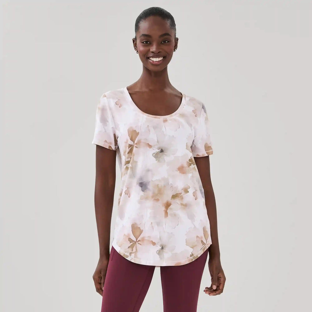 Active Printed Scoop Neck T-Shirt