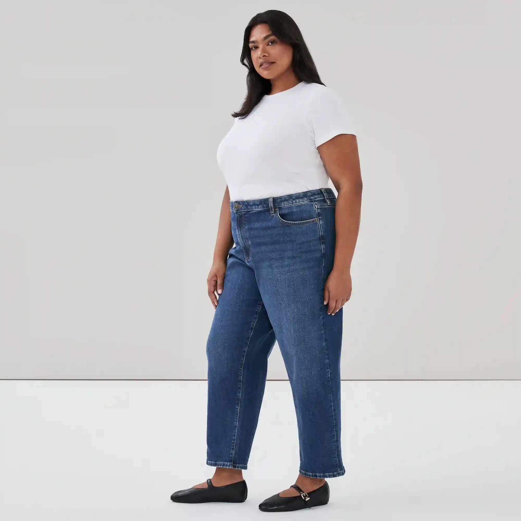 Women+ Mid Rise Relaxed Fit Jean