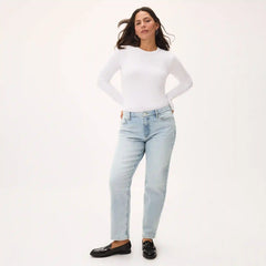 Relaxed Light Wash Jean