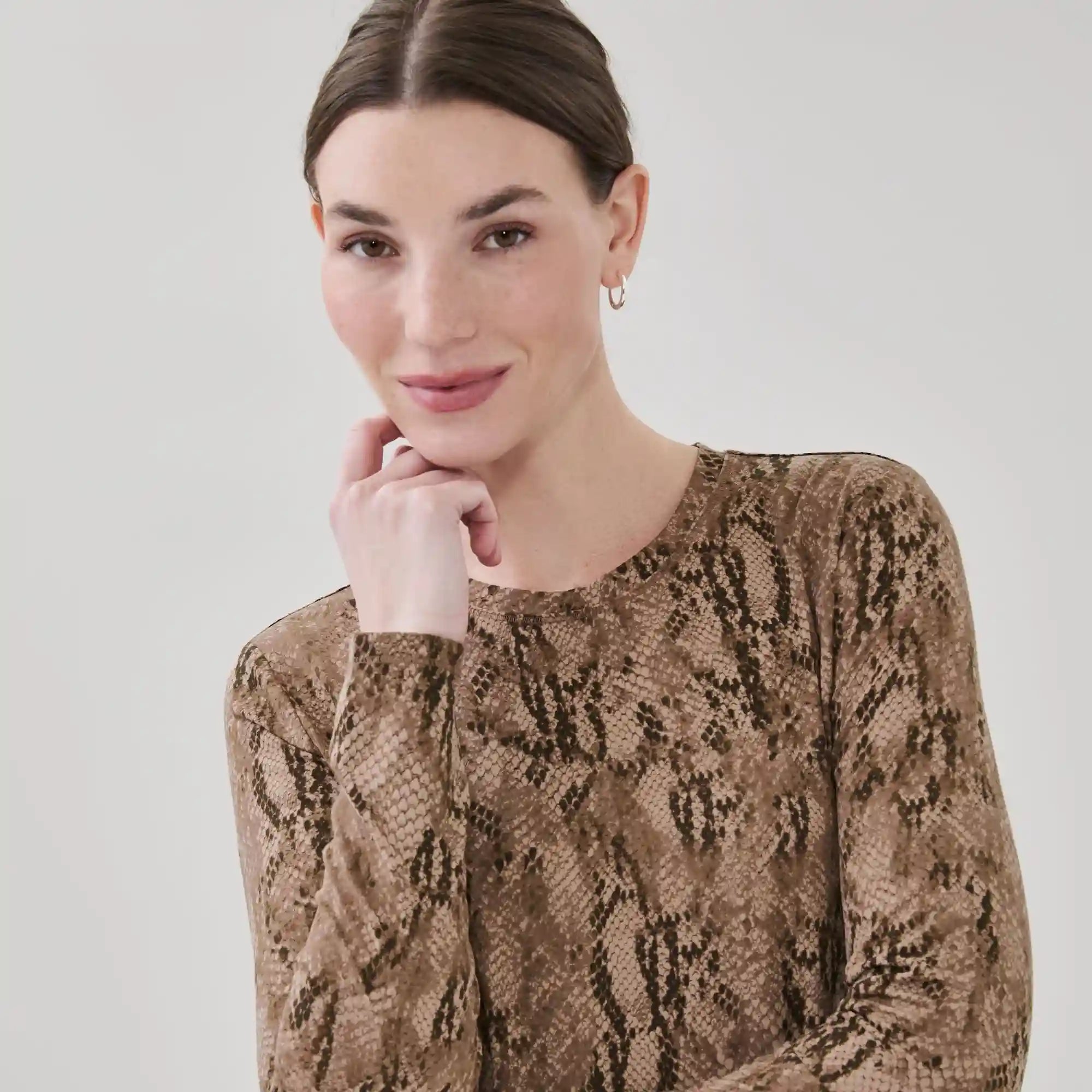 Active Printed Long Sleeve Top